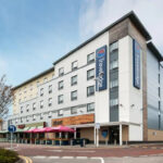 travellodge cheshire oaks