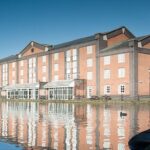 Holiday inn ellesmere port